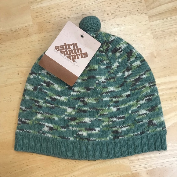 Knitted Hat EASTERN MOUNTAIN SPORTS  NWT - Picture 2 of 5